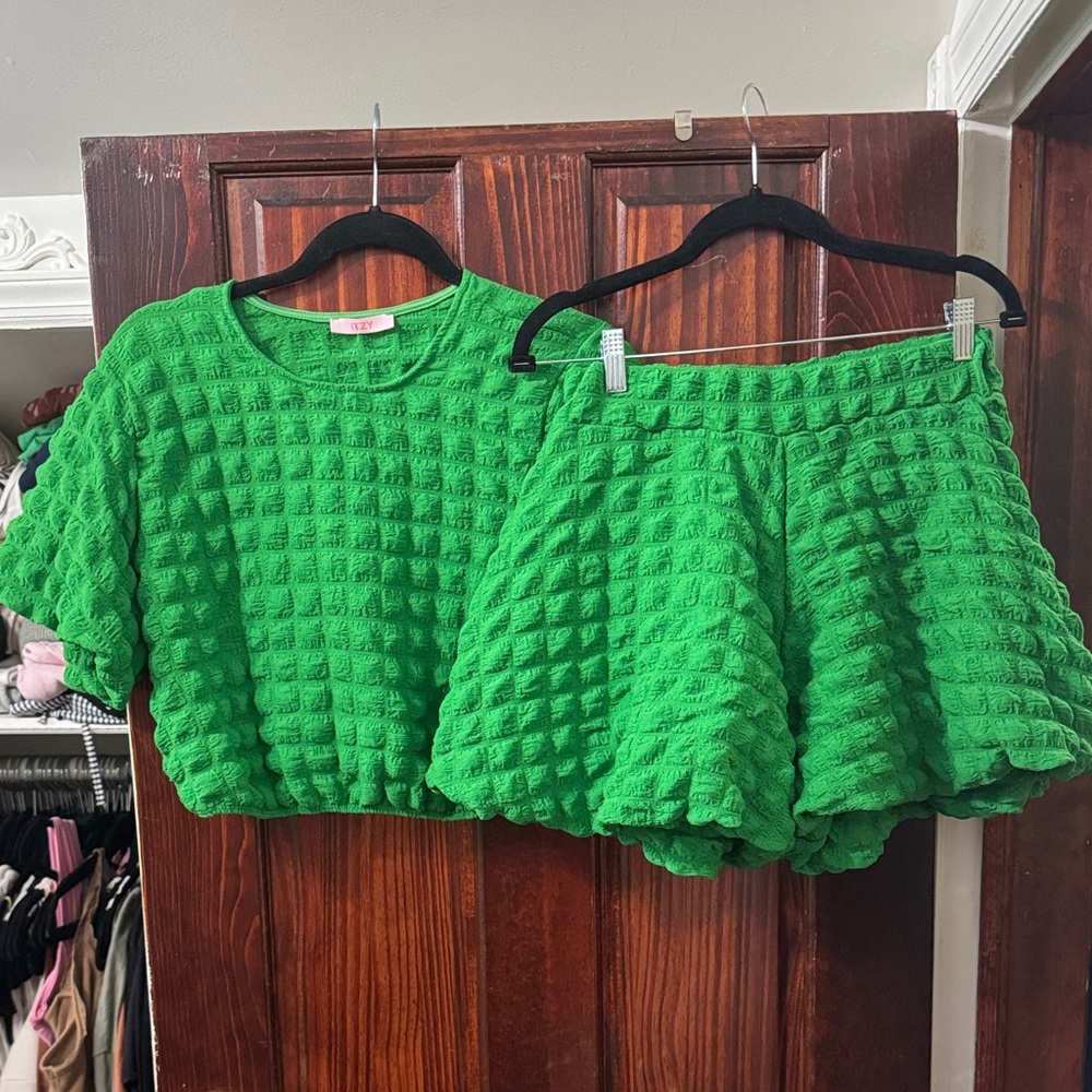 Green Textured Women Short Set